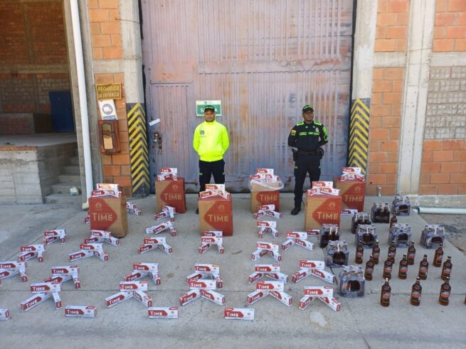 Descubierto contrabando de cigarrillos y licor ocultos en cargamento de sal en el Cesar