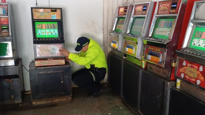 Aprehenden 10 máquinas tragamonedas en Valledupar