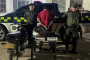 Huida en motocicleta termina con captura y decomiso de 3 kg de marihuana