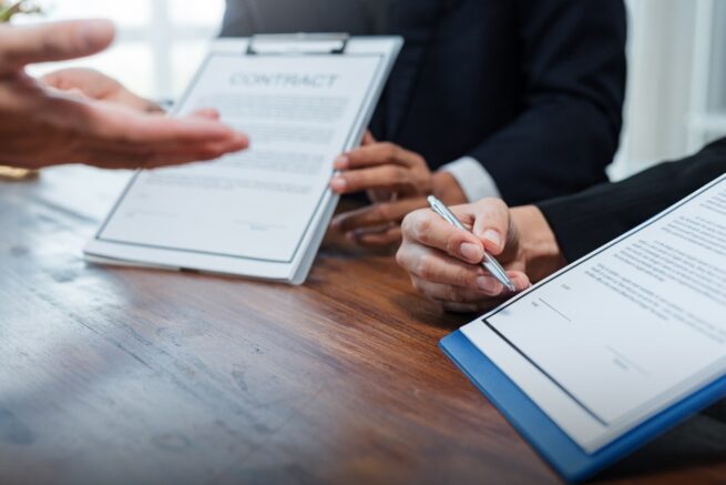 Contraloría evidenció elevado número de contratos previo a la Ley de Garantías