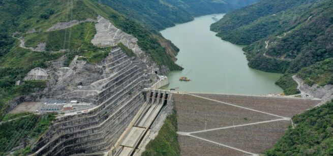 Minminas activa alerta preventiva y pide a generadores garantizar el abastecimiento de energía