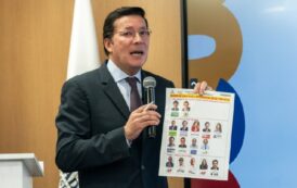 Registrador presentó la tarjeta electoral definitiva de las consultas del 8 de marzo