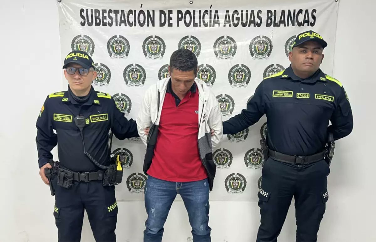 Hombre con circular azul por delitos sexuales, capturado en Aguas Blancas