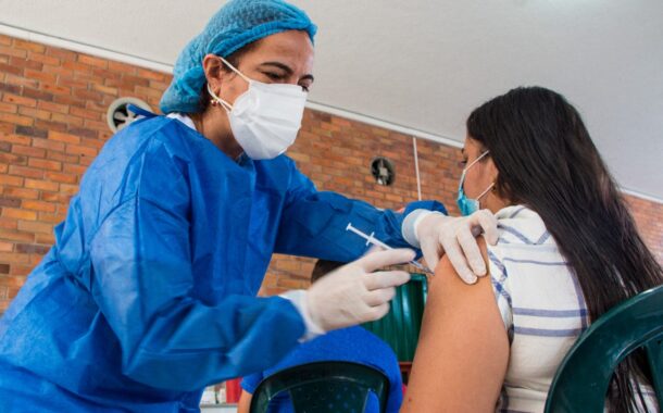 MinSalud intensifica vacunación a nivel nacional