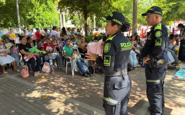En el parque Rojo del barrio Sicarare de Valledupar, 60 madres gestantes y lactantes recibieron atención