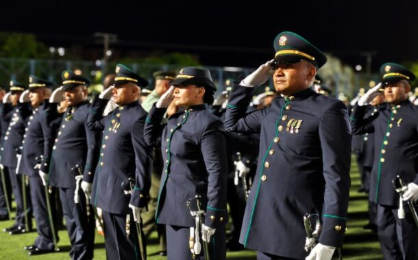 420 integrantes de la Policía ascienden en Valledupar