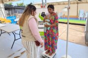 Familias de La Pista, en Maicao, recibieron atención psicosocial y nutricional