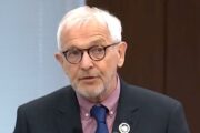 El premio Nobel de Física fue otorgado al belga Francis Halzen