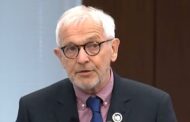 El premio Nobel de Física fue otorgado al belga Francis Halzen