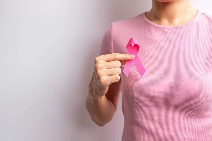 Valledupar se viste de rosa para conmemorar Mes de Sensibilización sobre el Cáncer de Mama