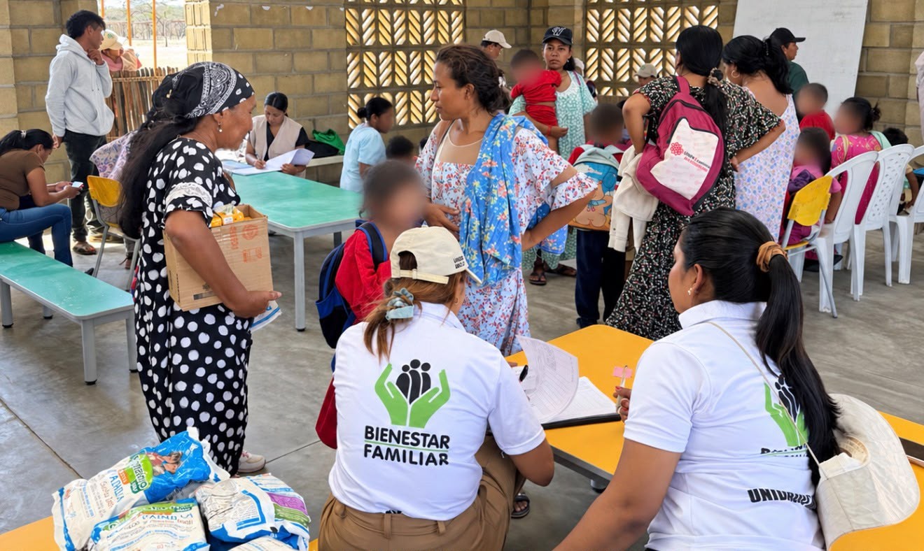 Icbf lleva atención integral y apoyo nutricional a 180 familias wayuu en la Alta Guajira
